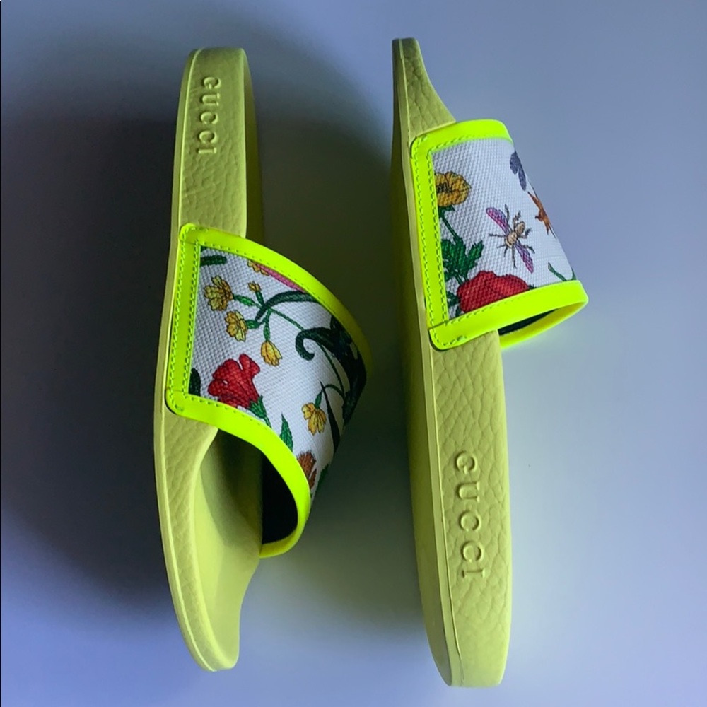 Gucci Flora Slide Sandal - Picture 4 of 6